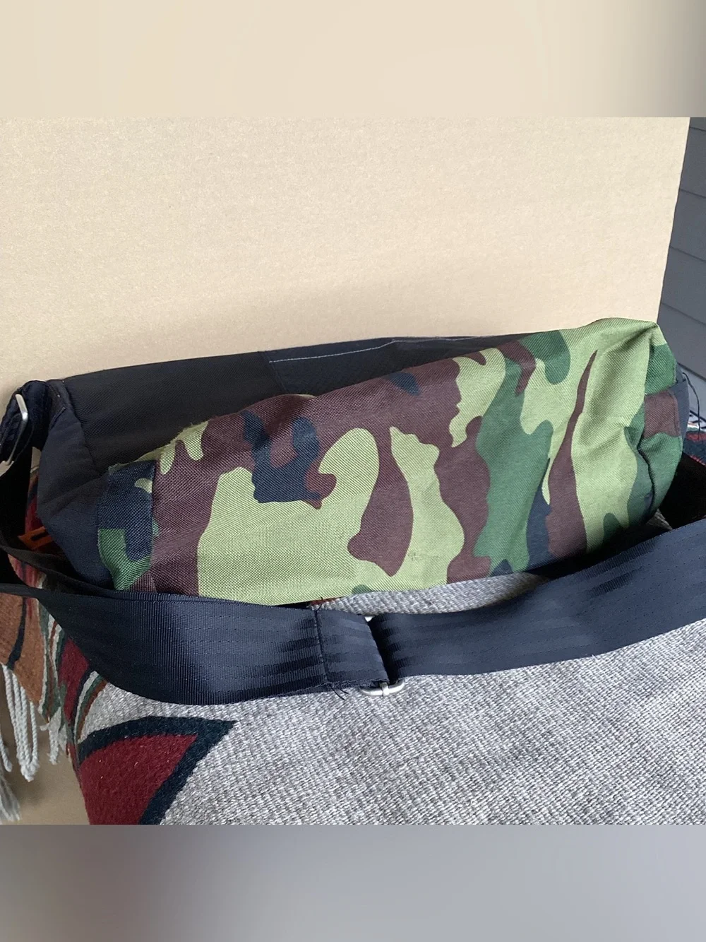 Parcel New York brown camo messenger bag rugged nylon commuter bag